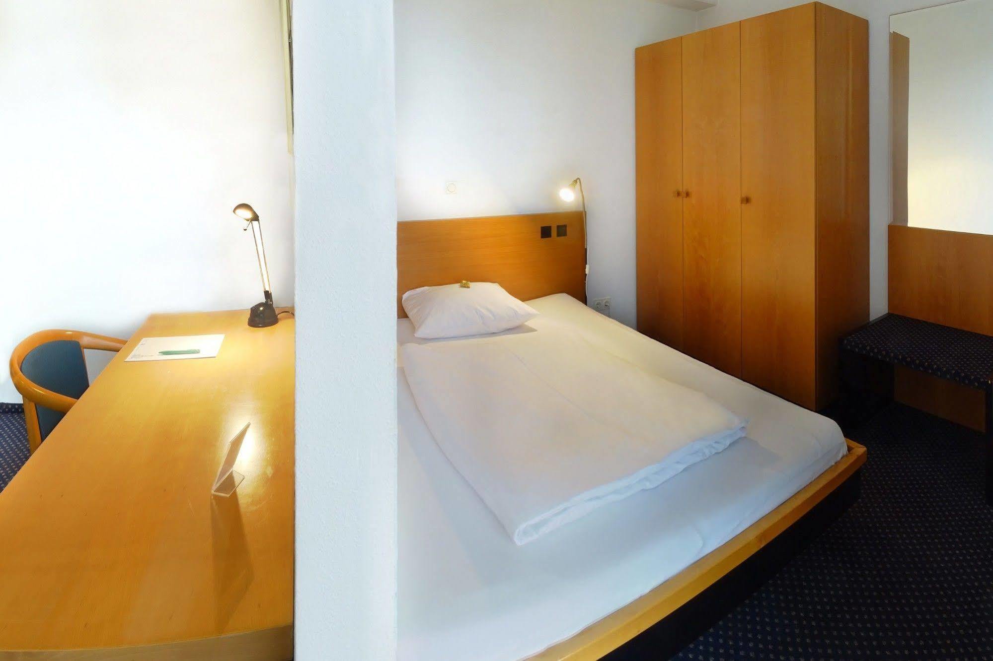 Plaza Suites Rüsselsheim Εξωτερικό φωτογραφία